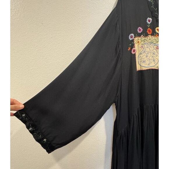 Vintage Papy Boez Women’s Embroidered Patchwork Floral Button Up Relaxed Dress - Picture 4 of 16